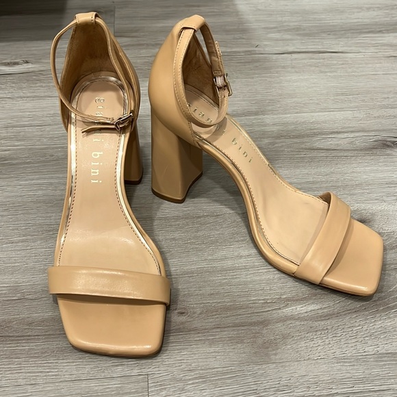 Benni Heels (Nude)